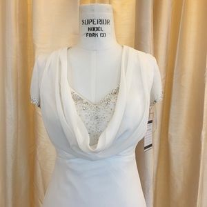 Sheath chiffon bridal gown